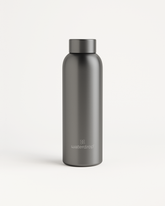 Metal Thermo Steel drinking bottle, black with a cap, double-walled stainless steel, 600ml, keeps drinks cold for 24 hours or hot for 12 hours.